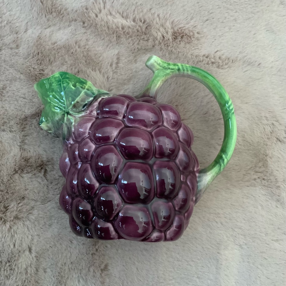 Vintage Italy Purple Grapes Green Leaves Vine Kitchen Jug Pitcher